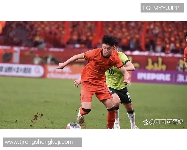 首发阵容揭秘足球明星背后的故事与成就解析